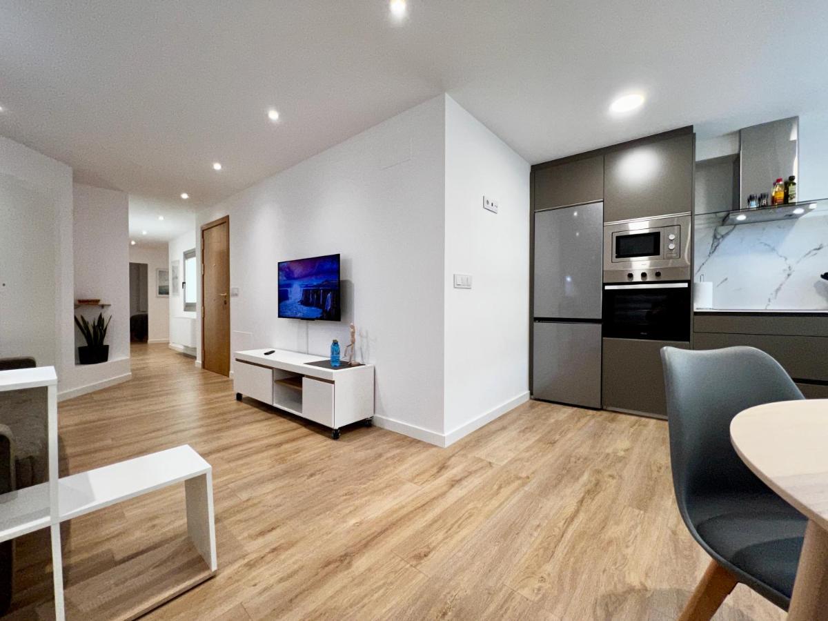 Fernandez Vega 3 Apartment Понтеареас Екстериор снимка